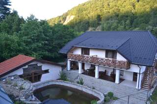 Гостевой дом Гостинец Яремче-0